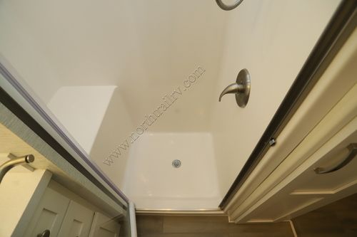 2025 Newmar Northern Star 4037