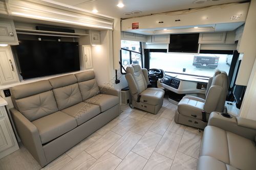 2024 Holiday Rambler Armada 40M
