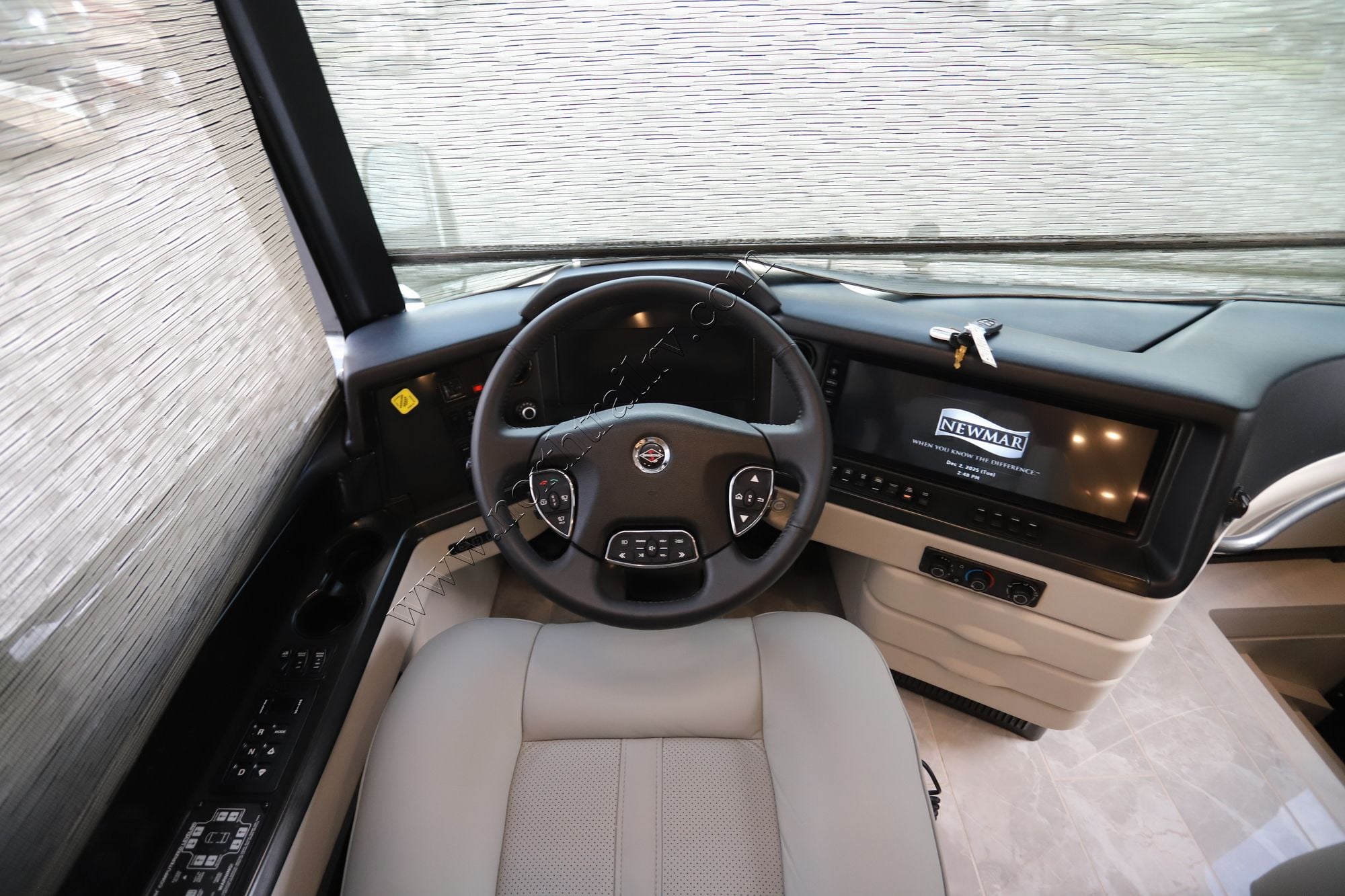 New 2026 Newmar Essex 4551 Class A  For Sale