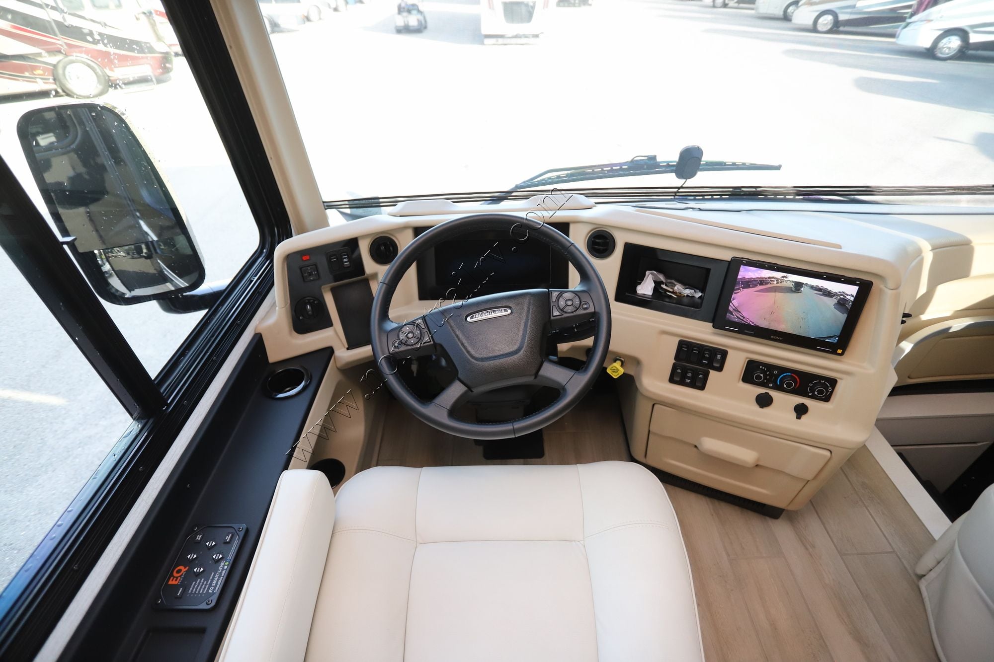 Used 2025 Newmar Northern Star 4037 Class A  For Sale