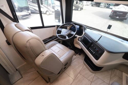 2024 Holiday Rambler Armada 40M