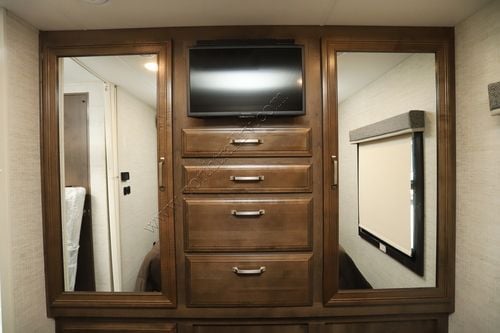 2022 Entegra Esteem 29V