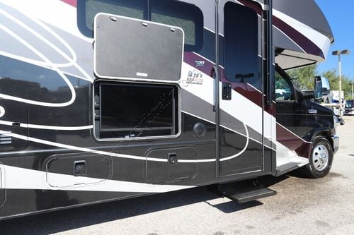 2022 Entegra Esteem 29V