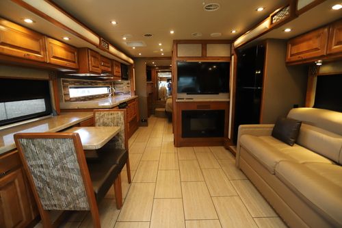 2019 Tiffin Motor Homes Breeze 31BR