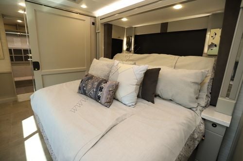 2026 Tiffin Motor Homes Allegro Bus 45OPP