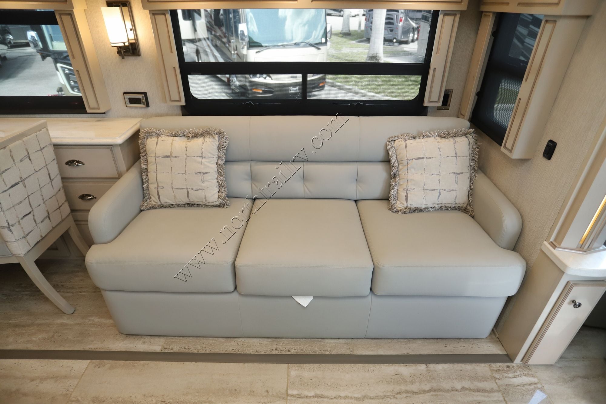 Used 2022 Newmar Dutch Star 4311 Class A  For Sale