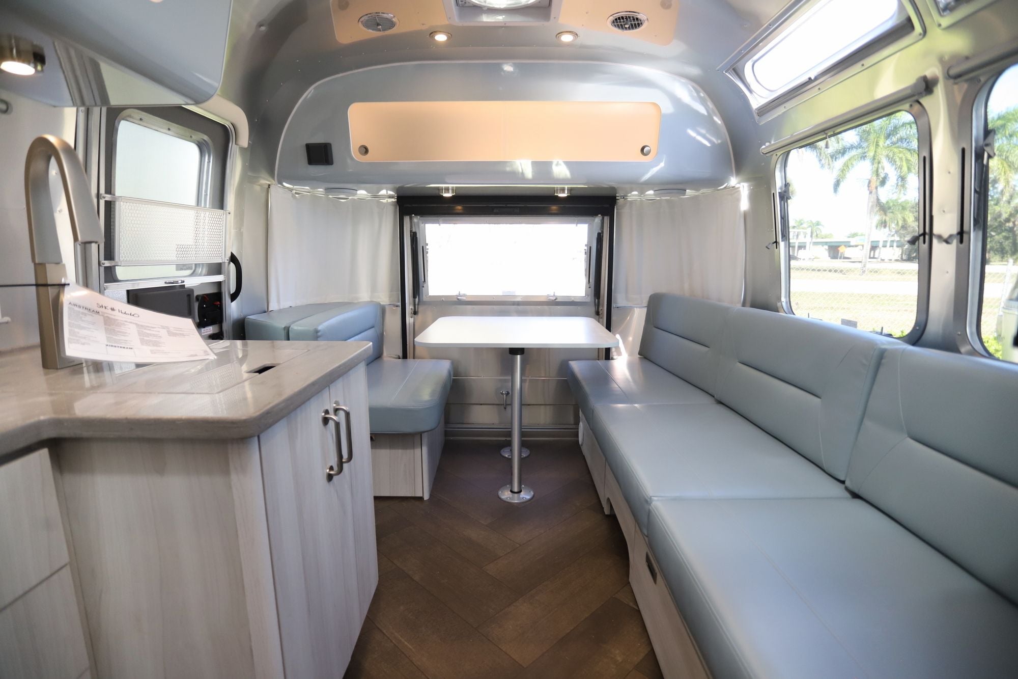 2026 Airstream International 27FB Travel Trailer New  For Sale