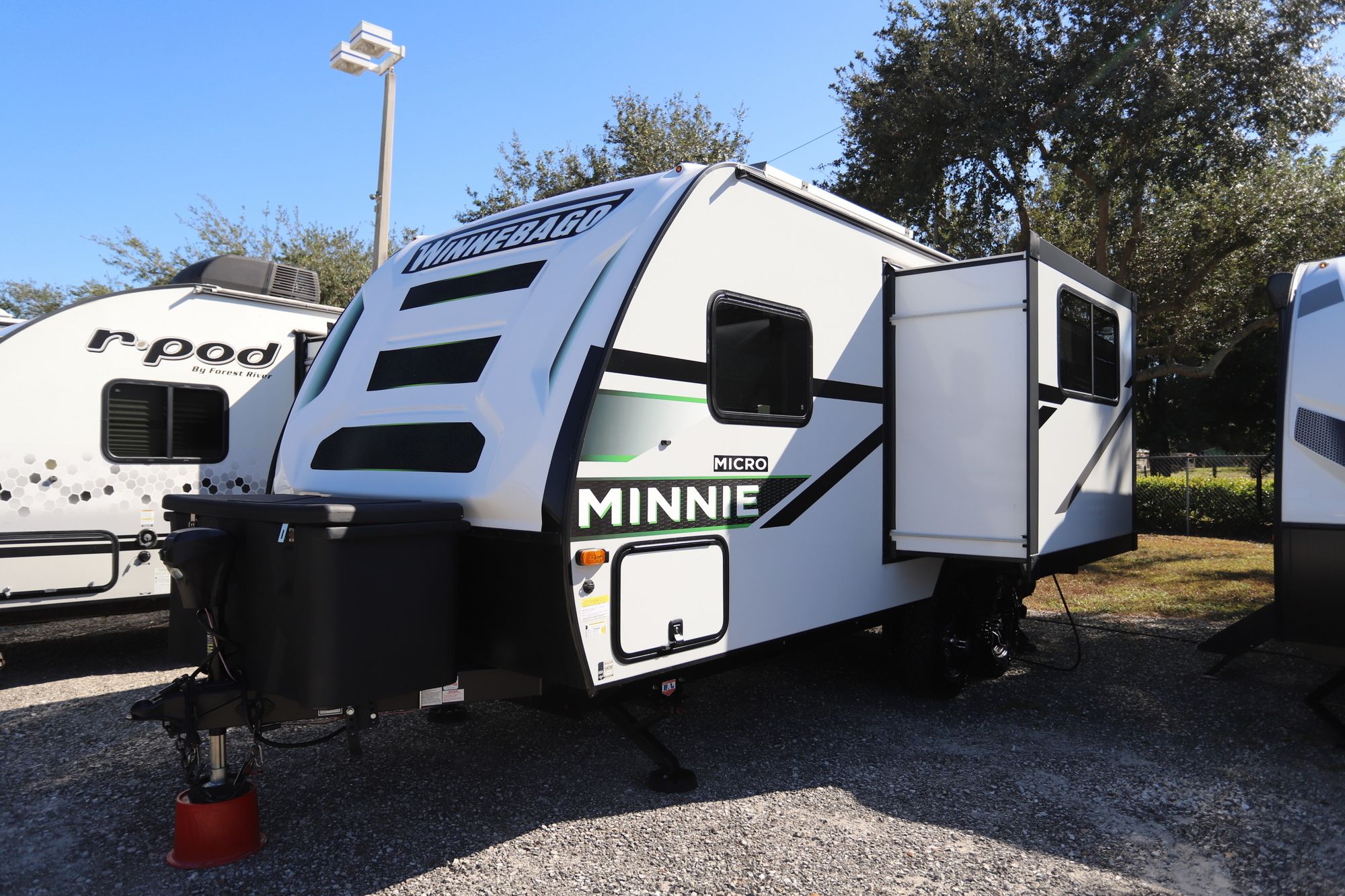 Used 2024 Winnebago Micro Mini Flx 2108TB Travel Trailer  For Sale