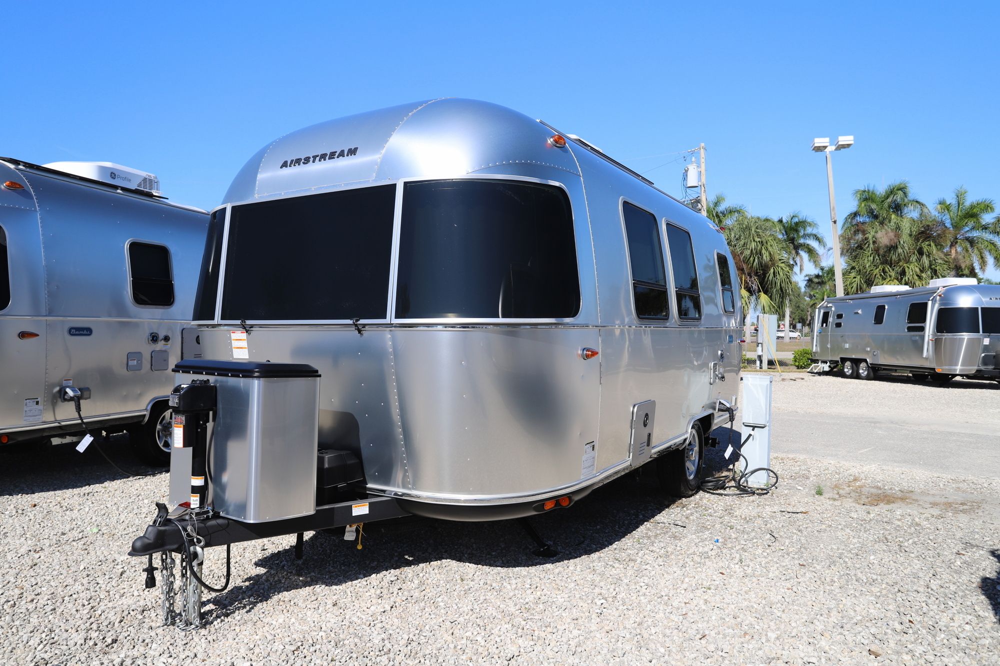 2026 Airstream Bambi 20FB Travel Trailer New For Sale