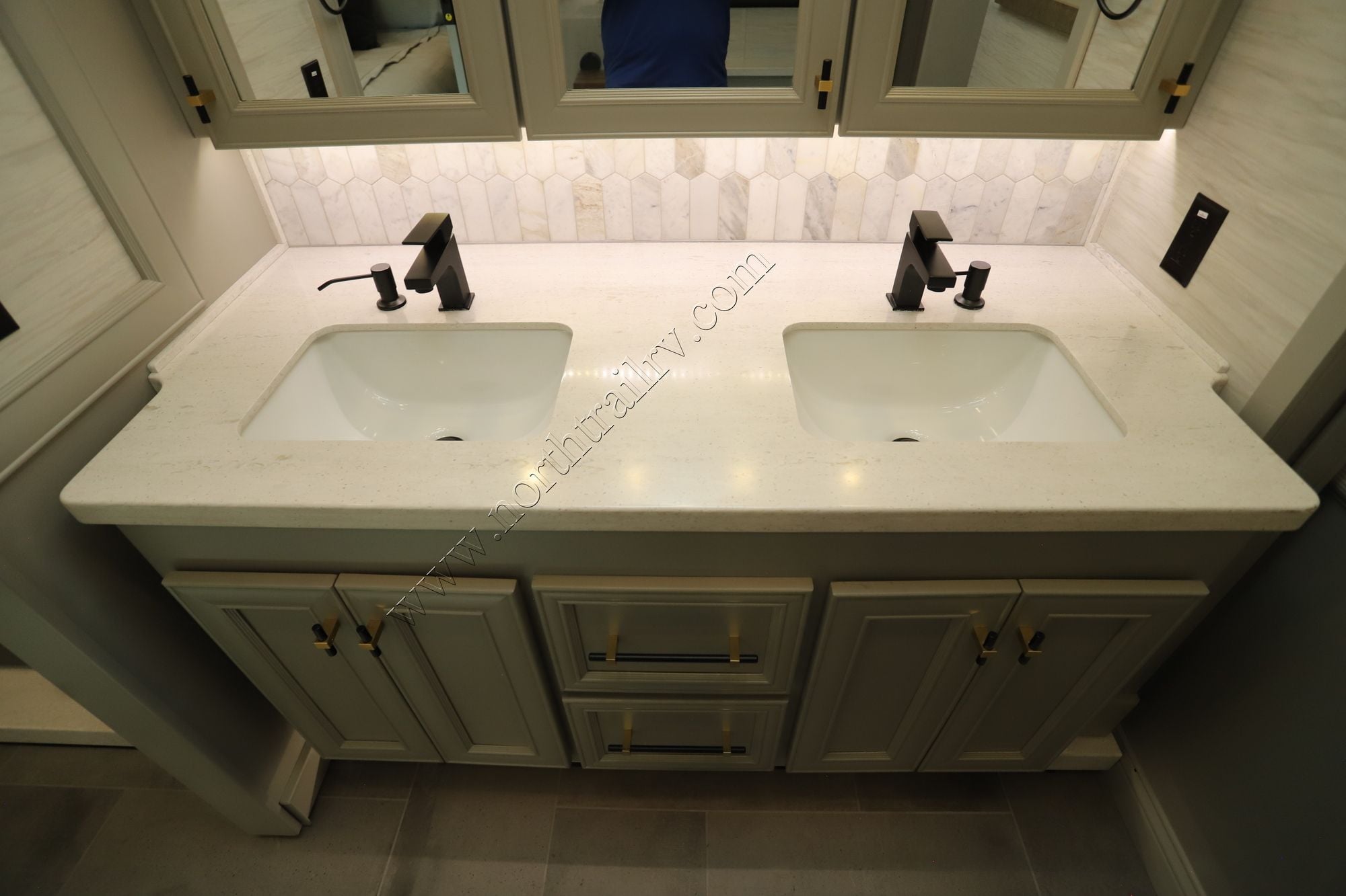 New 2026 Tiffin Motor Homes Allegro Bus 45OPP Class A  For Sale