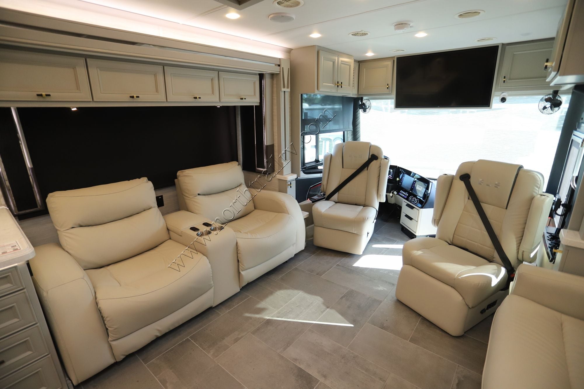 New 2026 Tiffin Motor Homes Allegro Bus 45OPP Class A  For Sale