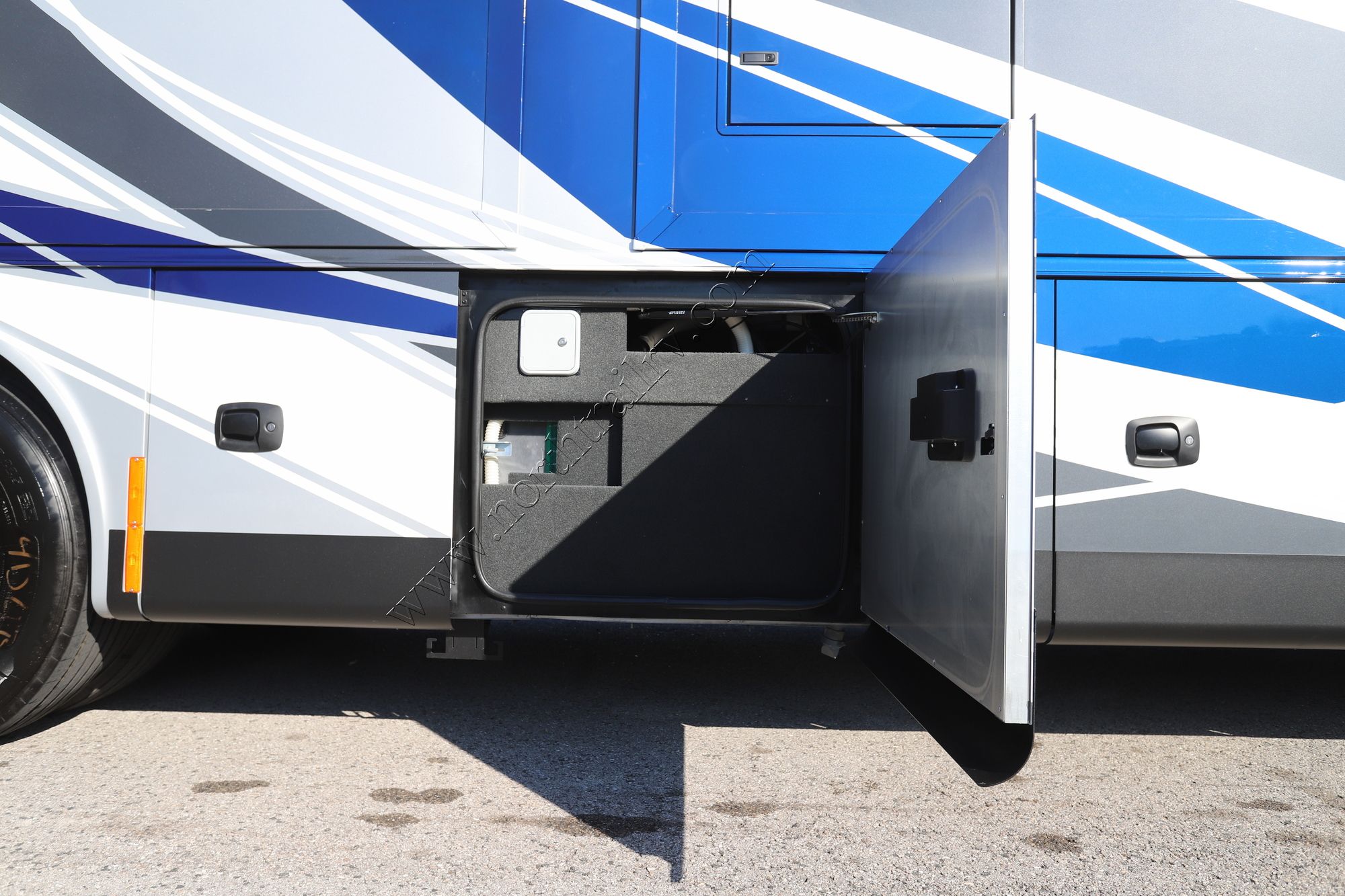 New 2026 Tiffin Motor Homes Allegro Bus 45OPP Class A  For Sale