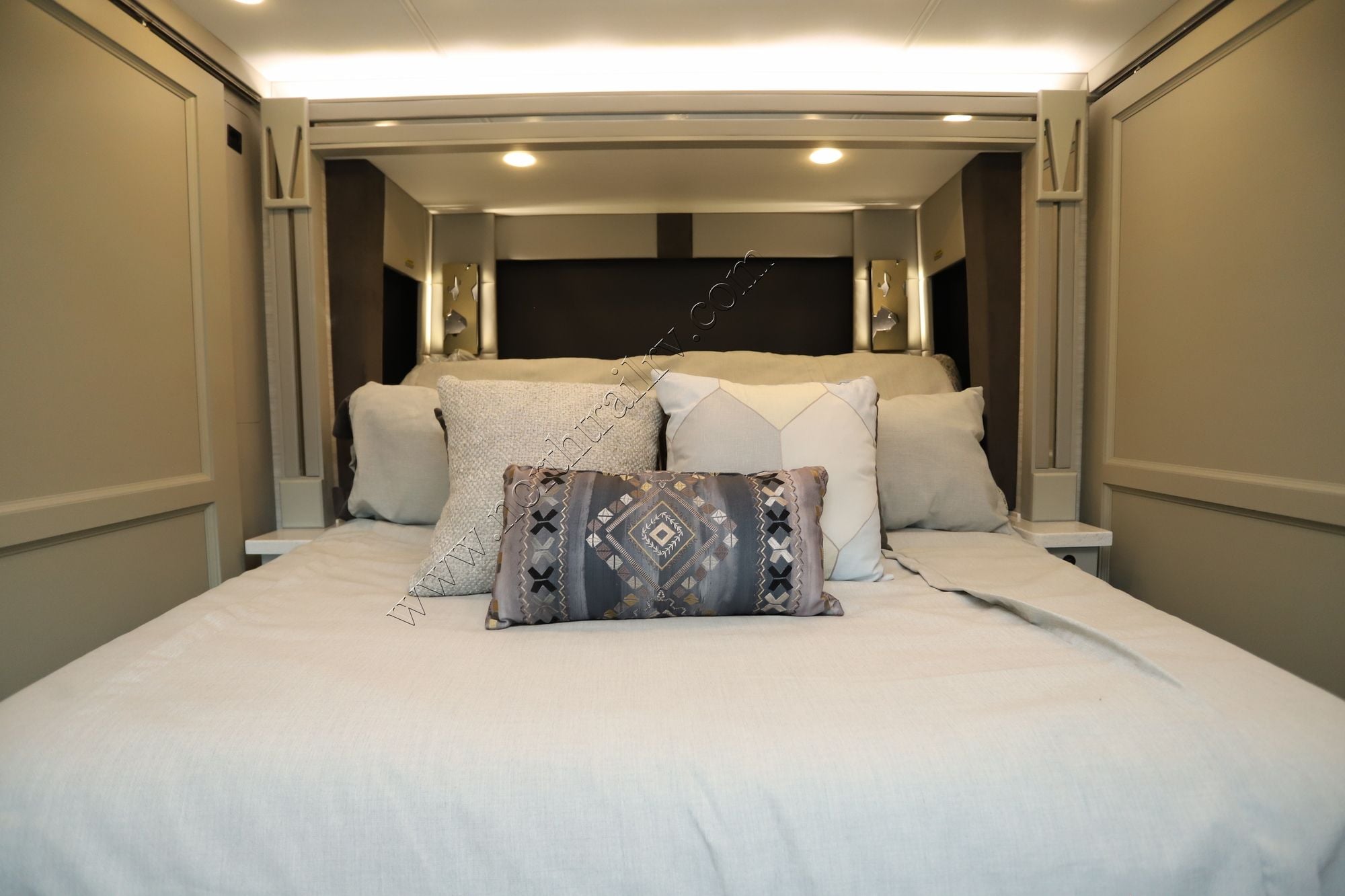 New 2026 Tiffin Motor Homes Allegro Bus 45OPP Class A  For Sale