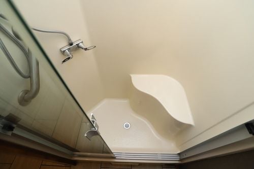 2019 Tiffin Motor Homes Breeze 31BR