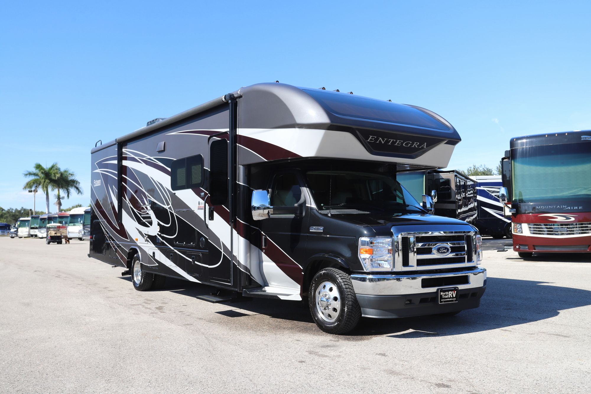 Used 2022 Entegra Esteem 29V Class C  For Sale