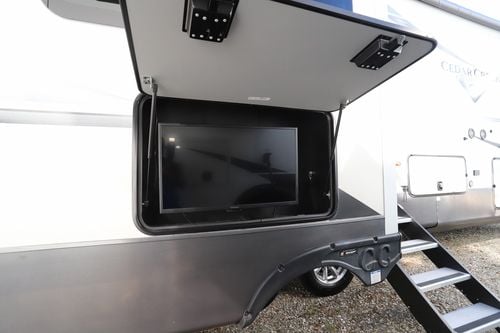 2022 Forest River Cedar Creek 38EBS