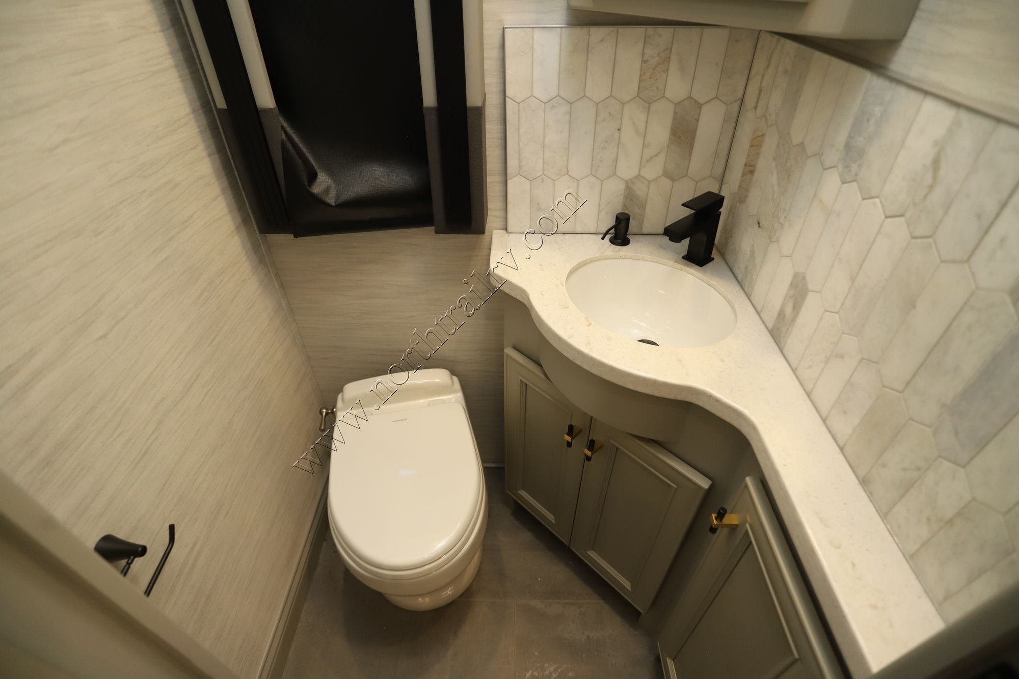 New 2026 Tiffin Motor Homes Allegro Bus 45OPP Class A  For Sale