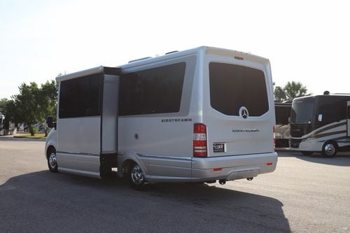 2025 Airstream Atlas MURPHY SUITE