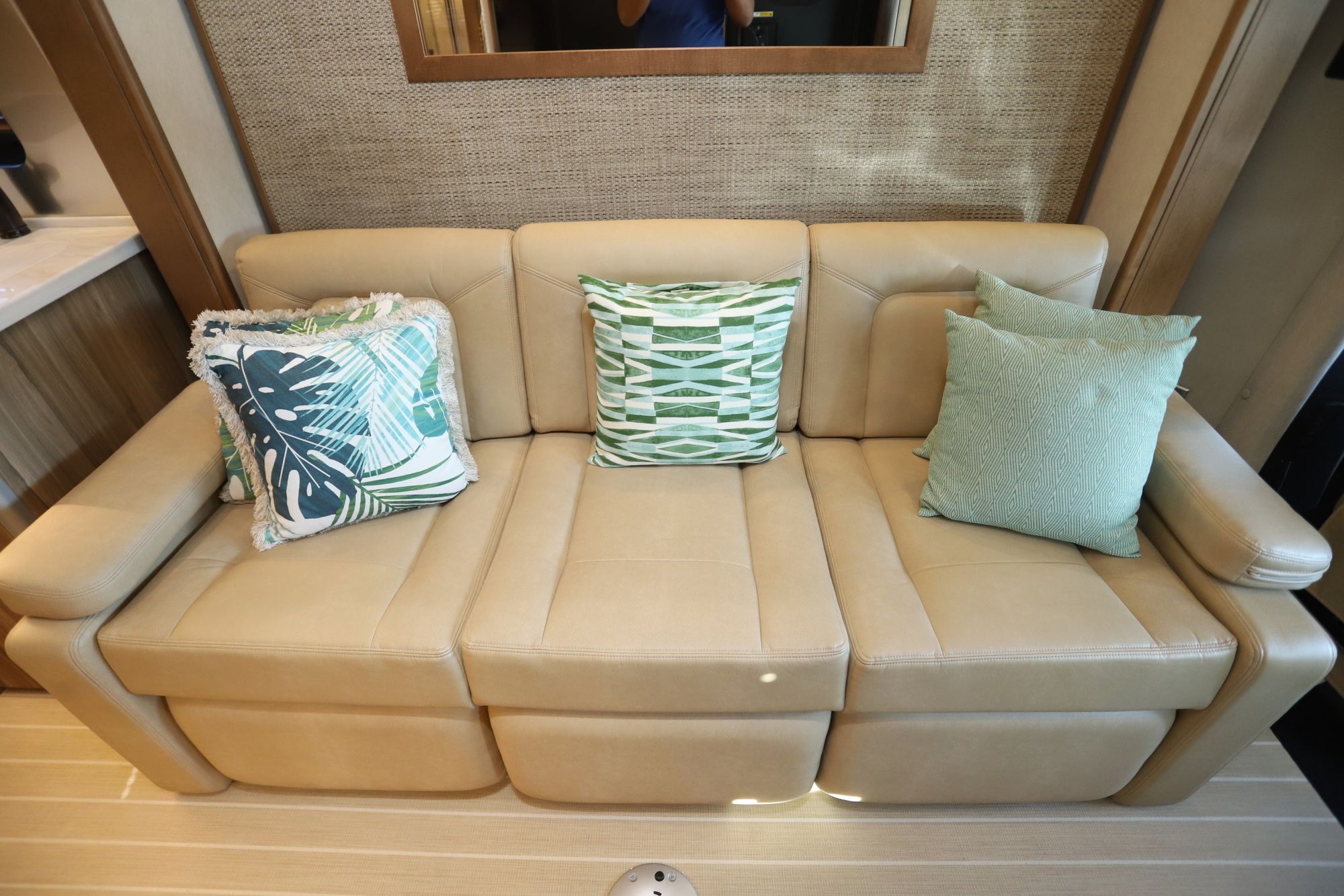 2024 Airstream Atlas Tommy Bahama E1 Class C Used  For Sale