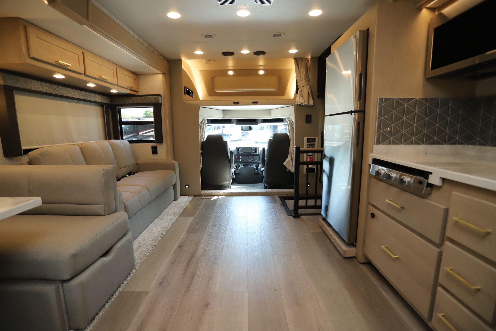 New 2026 Renegade Rv Valencia 39BB Super C  For Sale