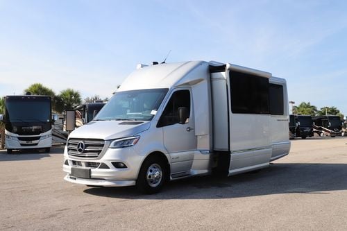 2025 Airstream Atlas MURPHY SUITE