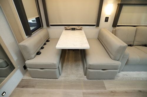 2026 Renegade Rv Valencia 39BB