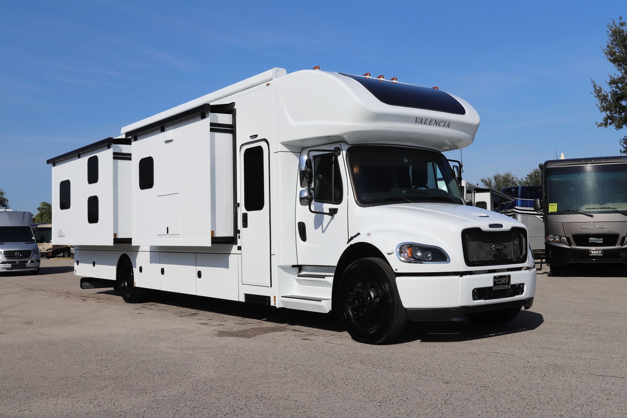 New 2026 Renegade Rv Valencia 39BB Super C  For Sale