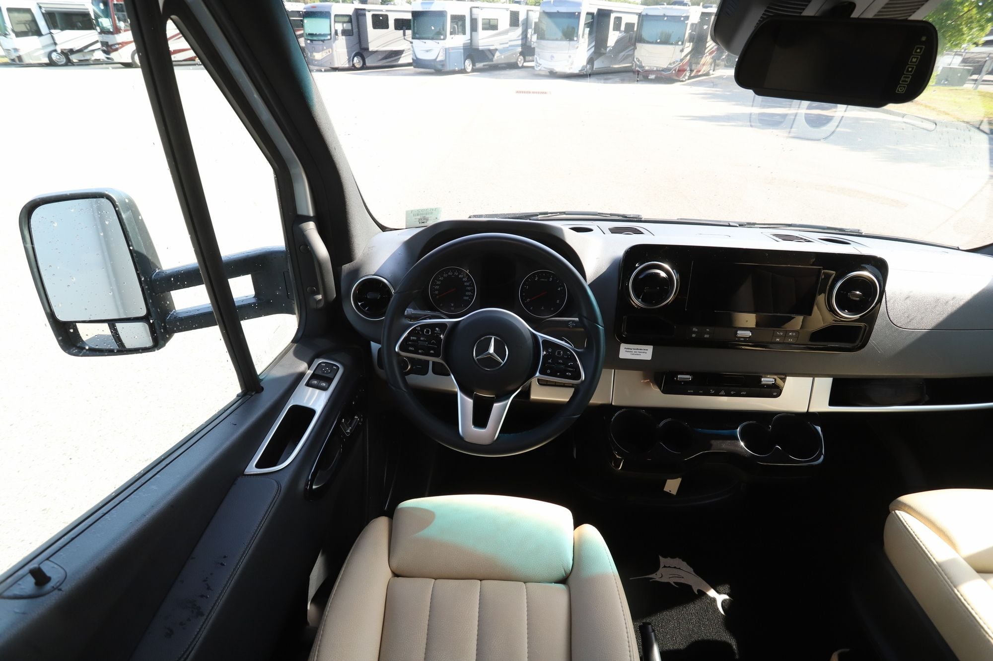 2024 Airstream Atlas Tommy Bahama E1 Class C Used  For Sale