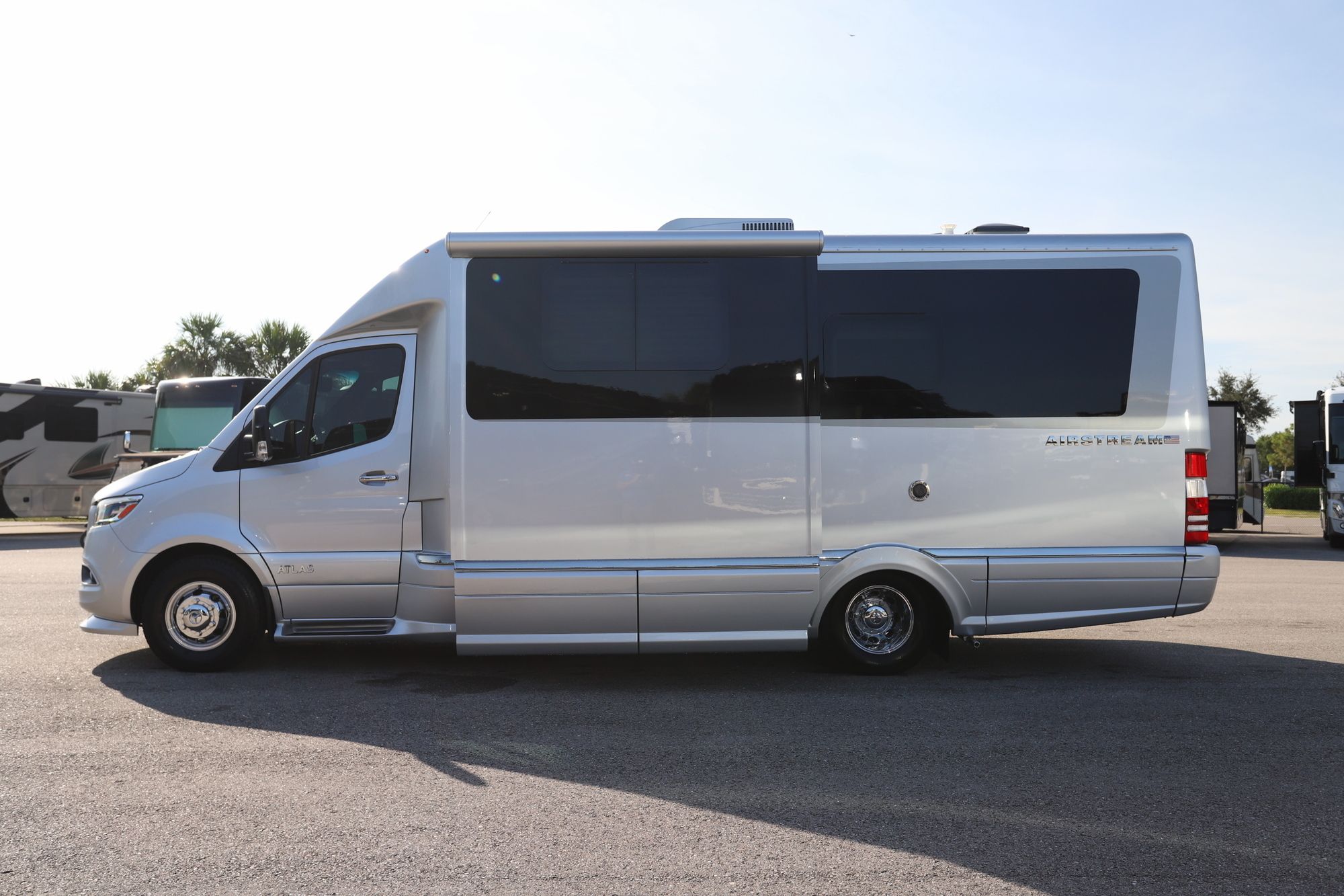 2025 Airstream Atlas MURPHY SUITE Class C Used  For Sale