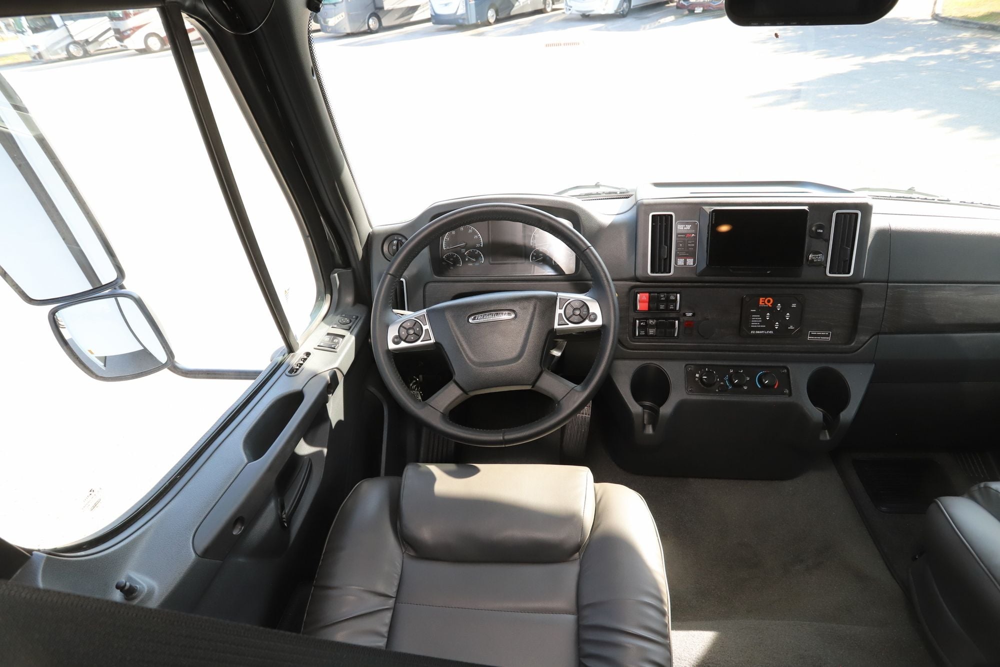 New 2026 Renegade Rv Valencia 39BB Super C  For Sale