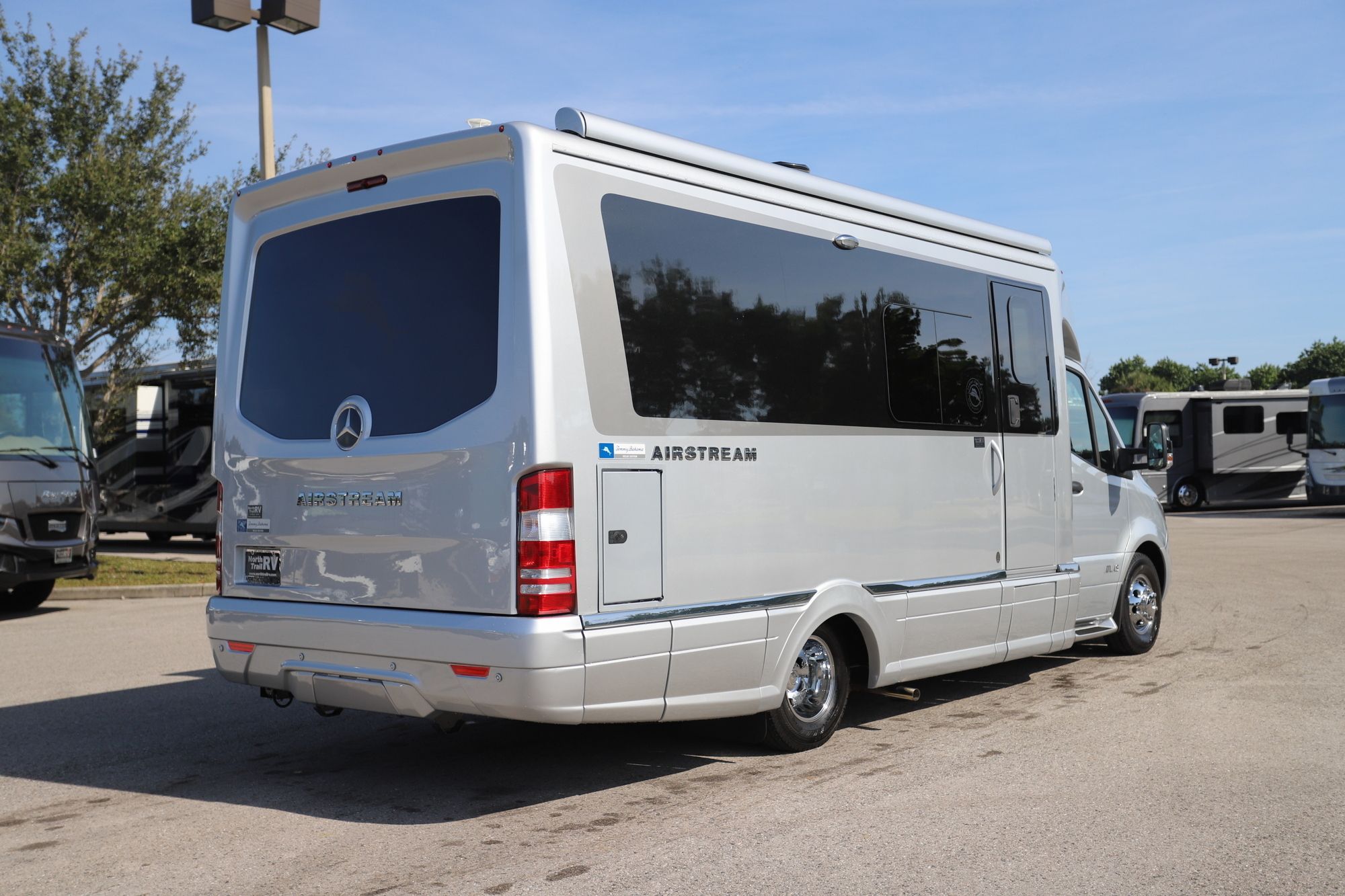 2024 Airstream Atlas Tommy Bahama E1 Class C Used  For Sale