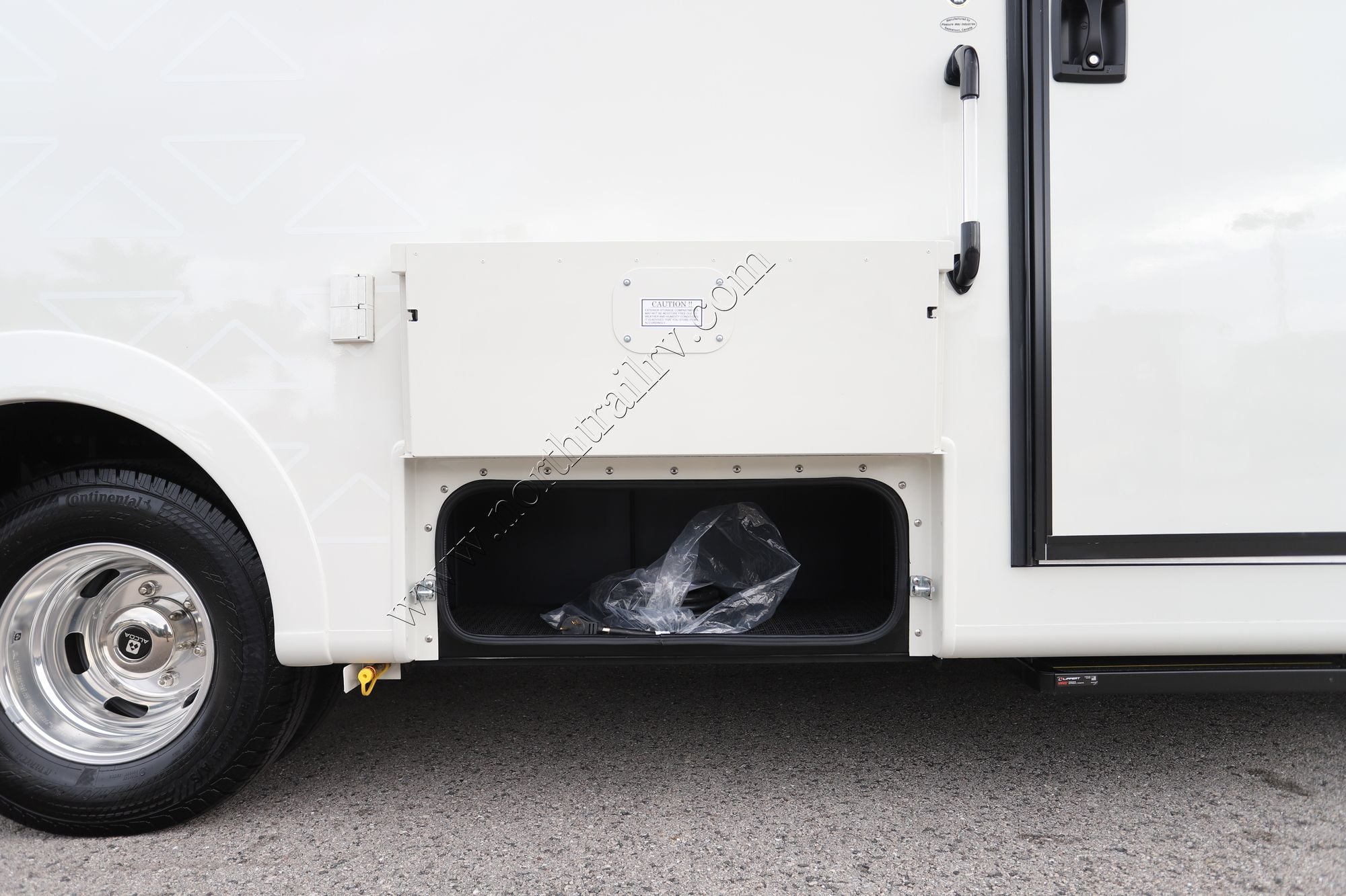 New 2026 Pleasure-Way Plateau XLTW Class B  For Sale