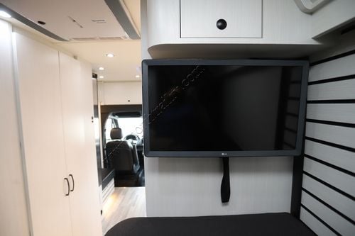 2026 Pleasure-Way Plateau XLTW