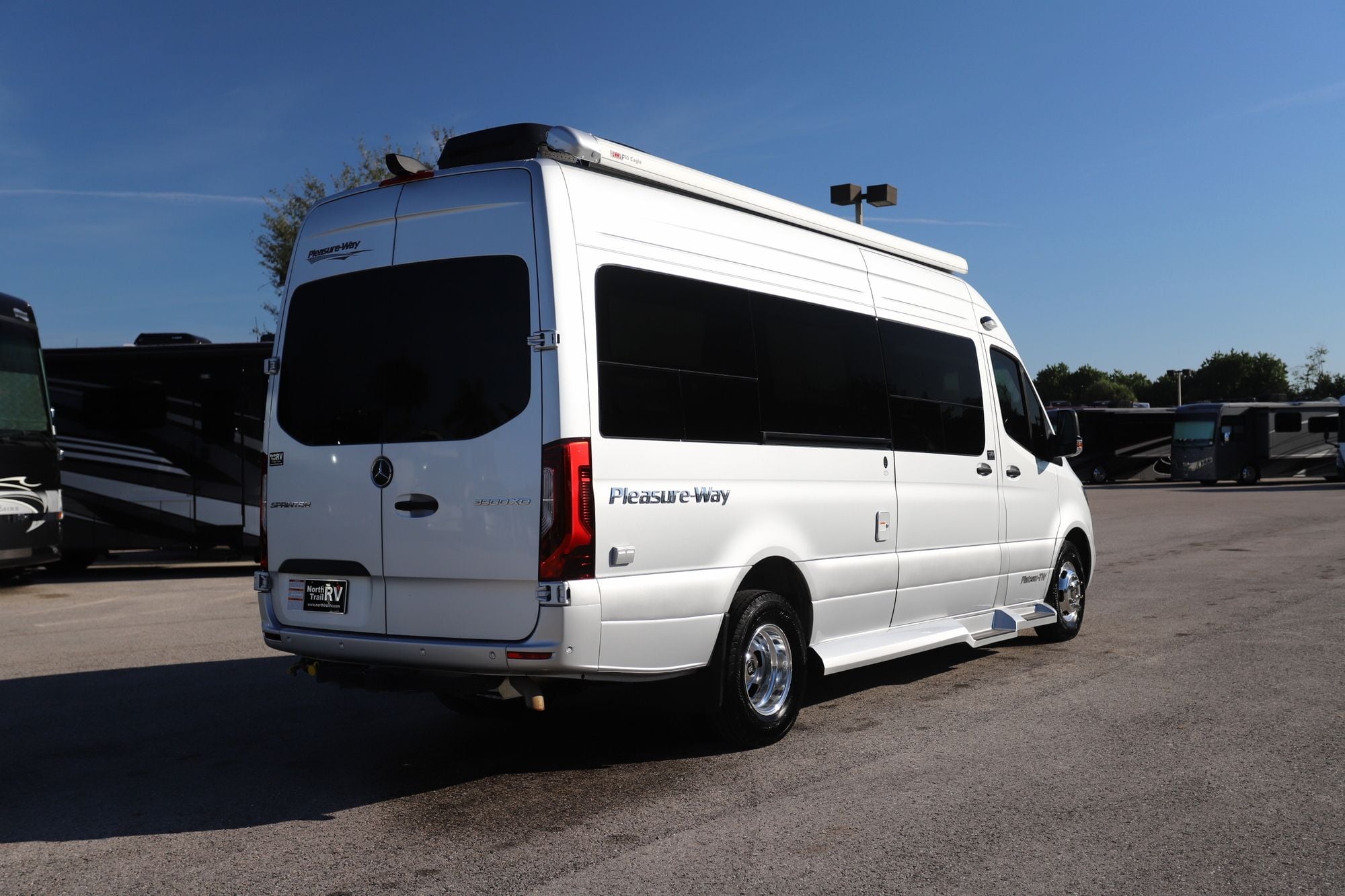 Used 2025 Pleasure-Way Plateau TW Class B  For Sale