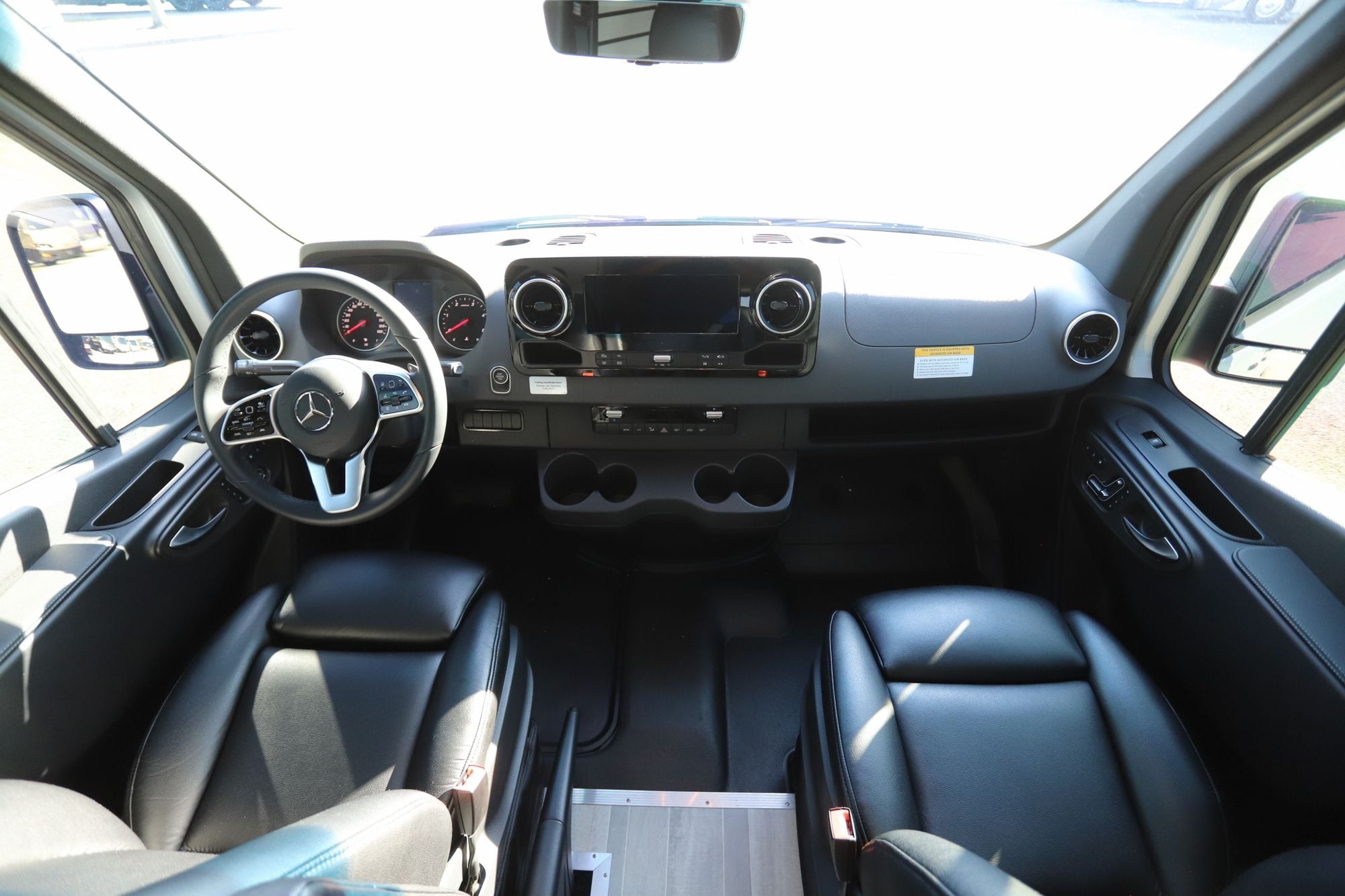 Used 2025 Pleasure-Way Plateau TW Class B  For Sale