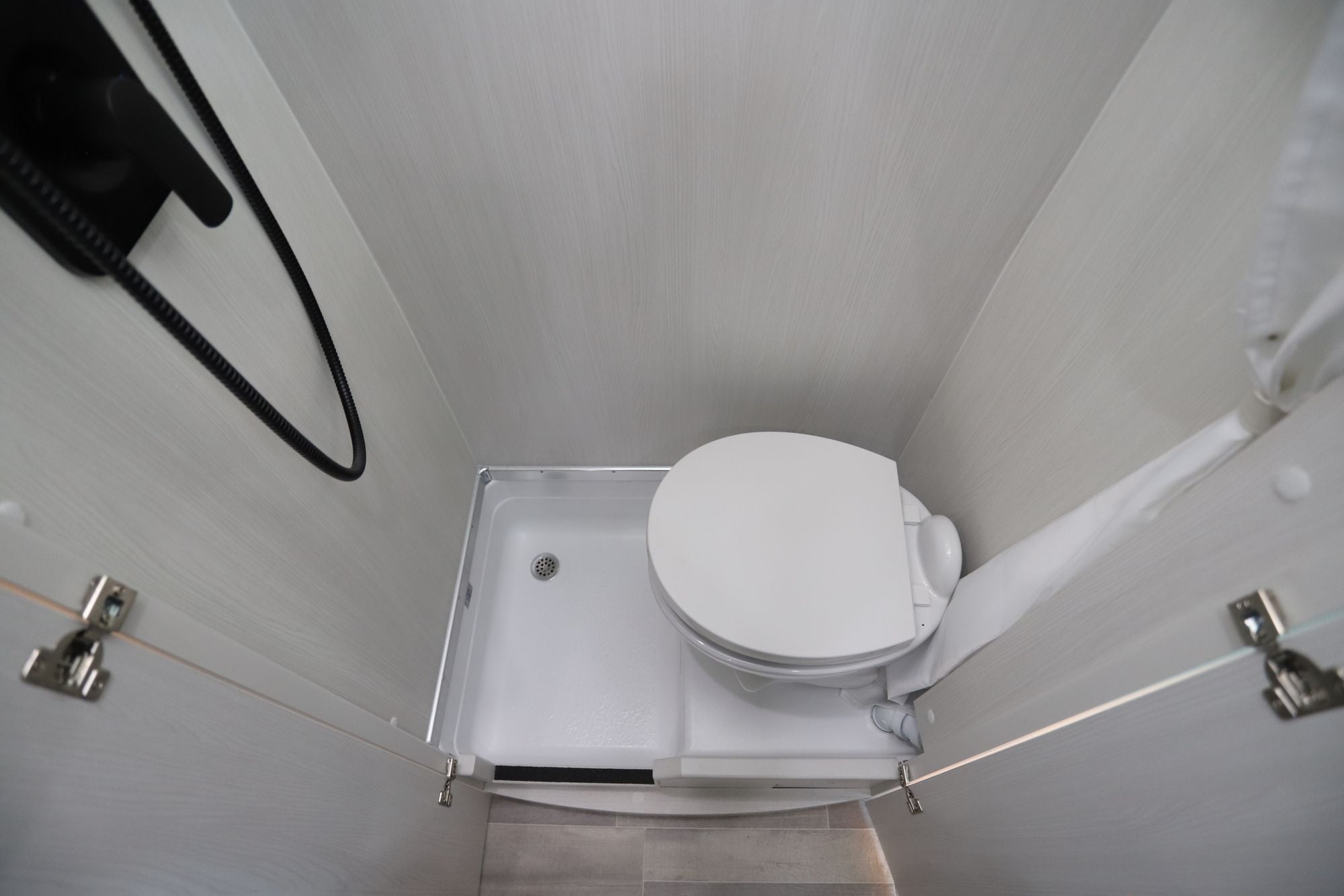 Used 2025 Pleasure-Way Plateau TW Class B  For Sale