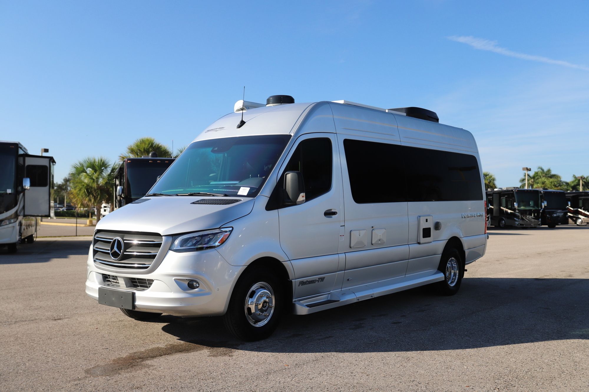 Used 2025 Pleasure-Way Plateau TW Class B  For Sale