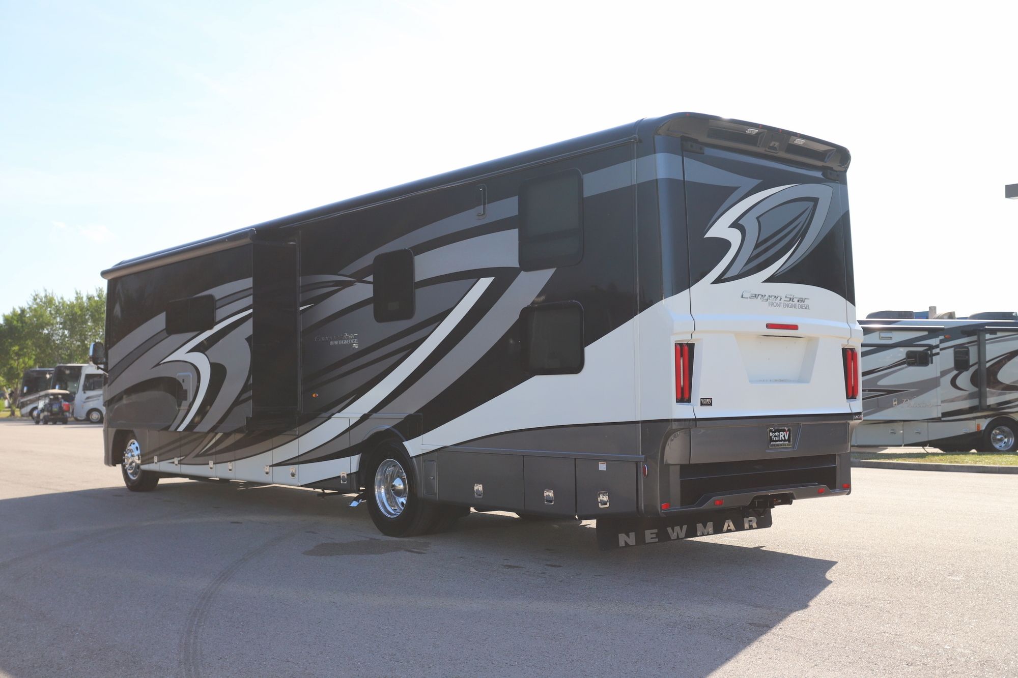 Used 2021 Newmar Canyon Star 3927 Class A  For Sale