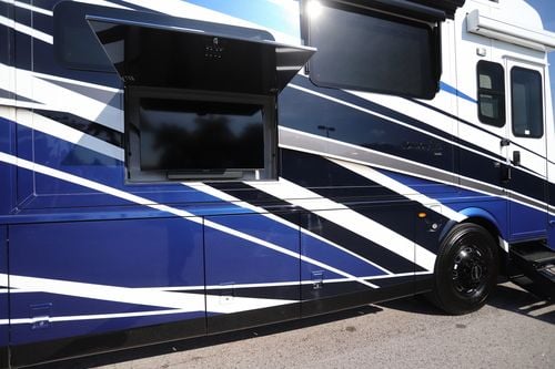 2025 Newmar London Aire 4595