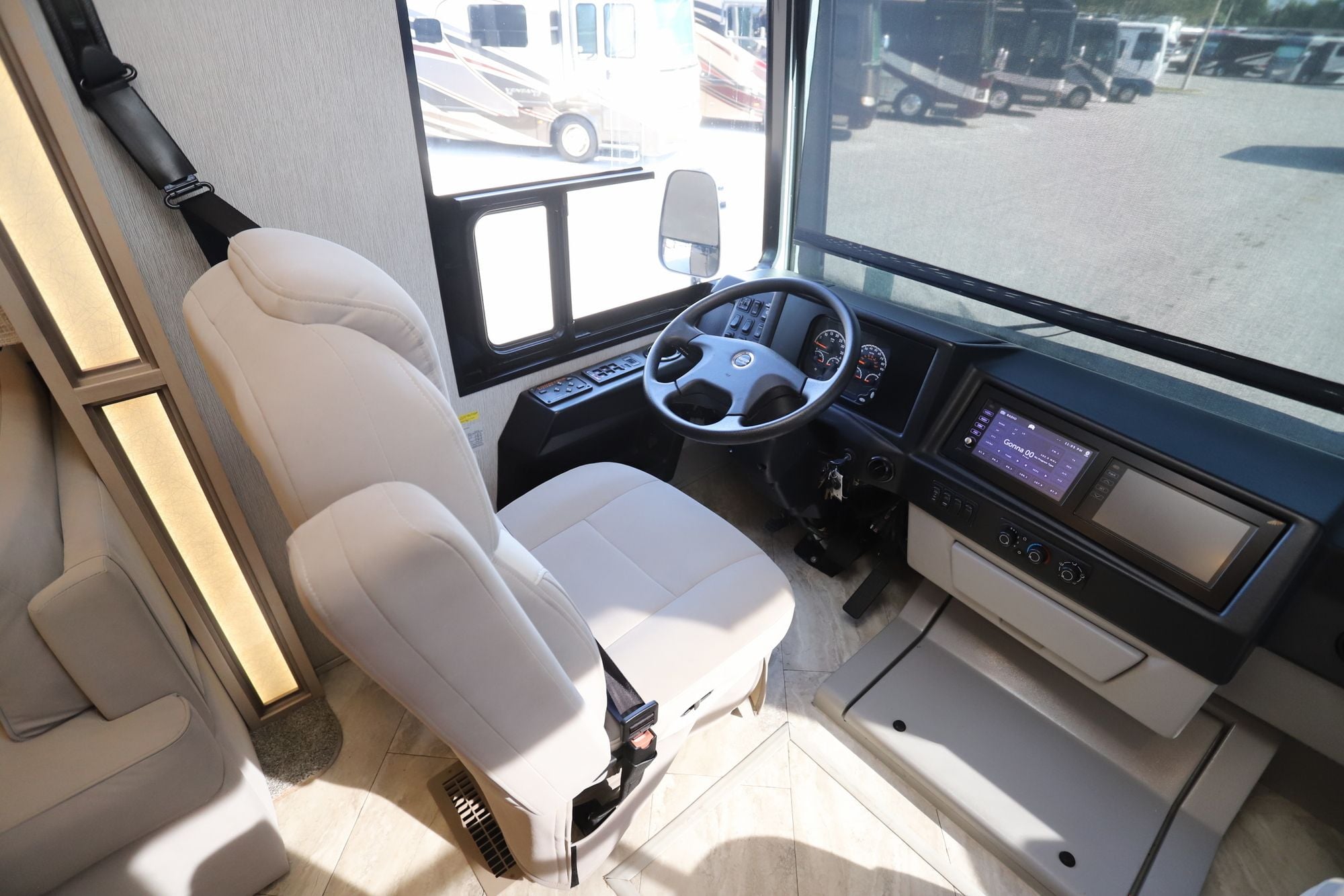 Used 2021 Newmar Canyon Star 3927 Class A  For Sale