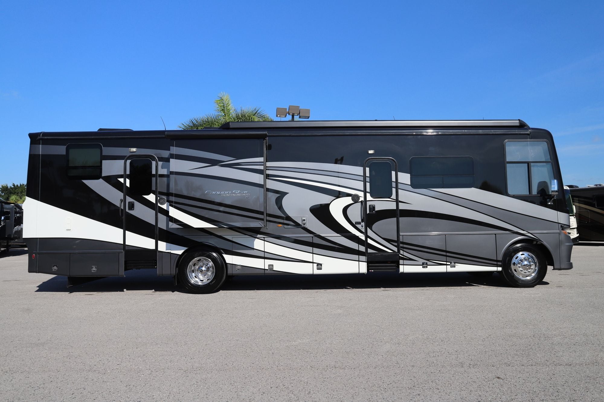 Used 2021 Newmar Canyon Star 3927 Class A  For Sale