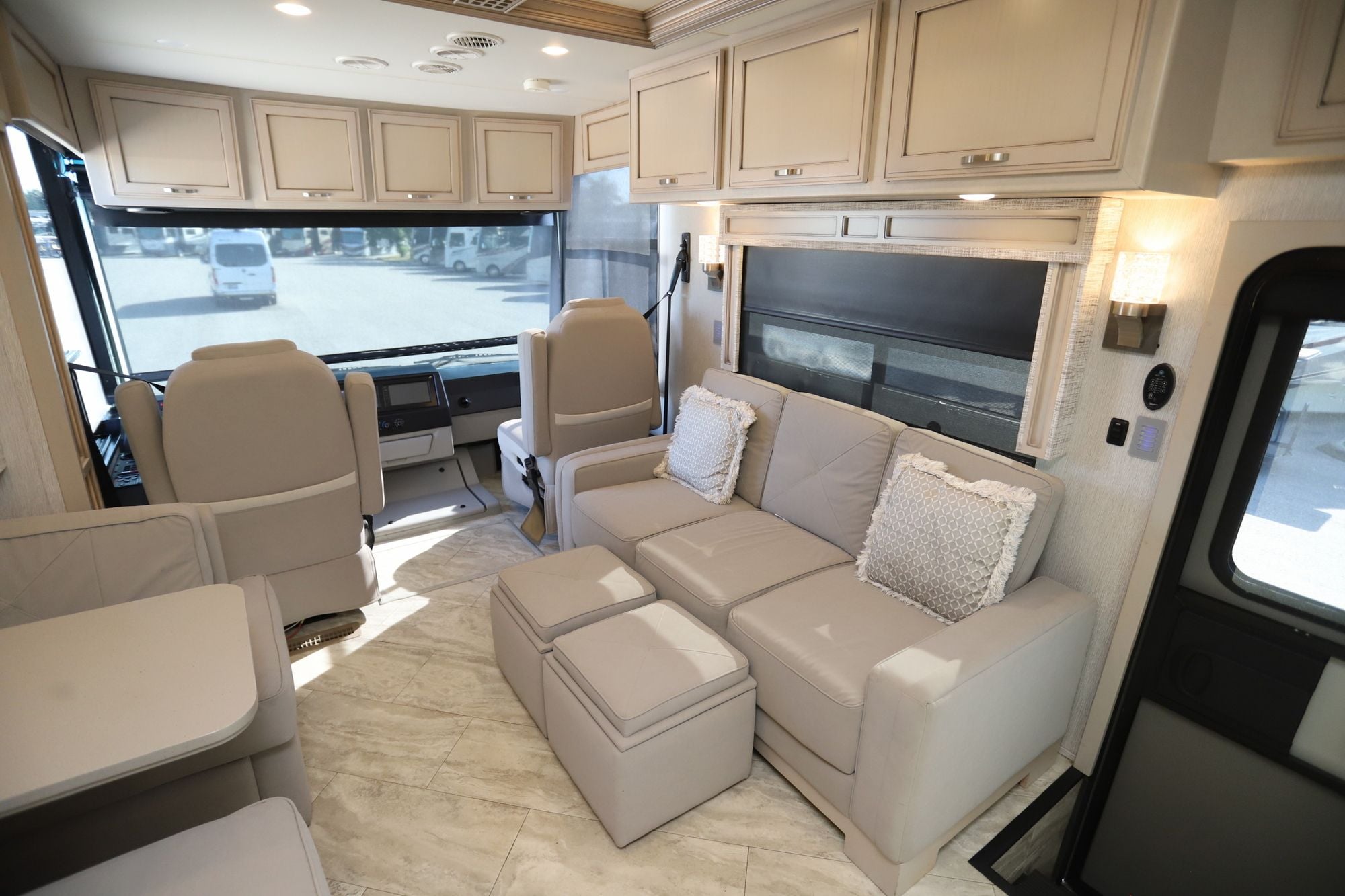 Used 2021 Newmar Canyon Star 3927 Class A  For Sale