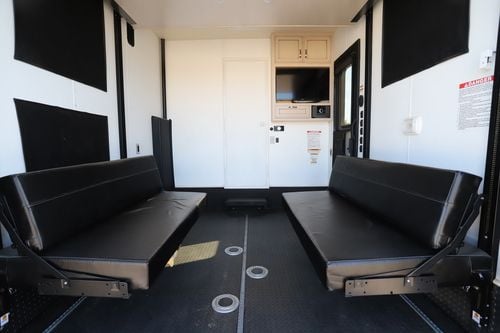 2021 Newmar Canyon Star 3927