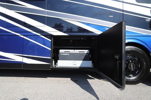 2025 Newmar London Aire 4595