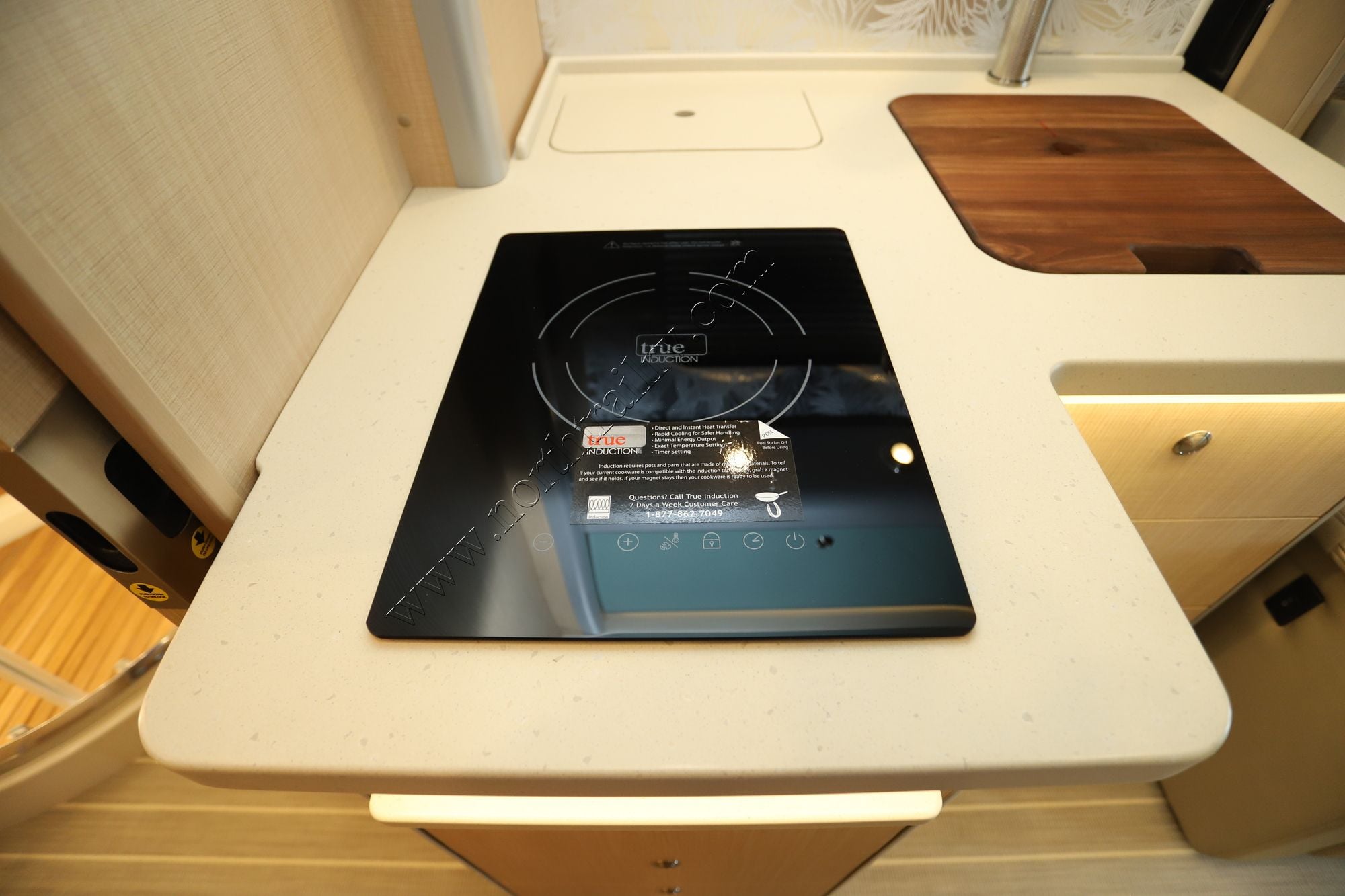 2026 Airstream Atlas AP Tommy Bahama Class C New  For Sale