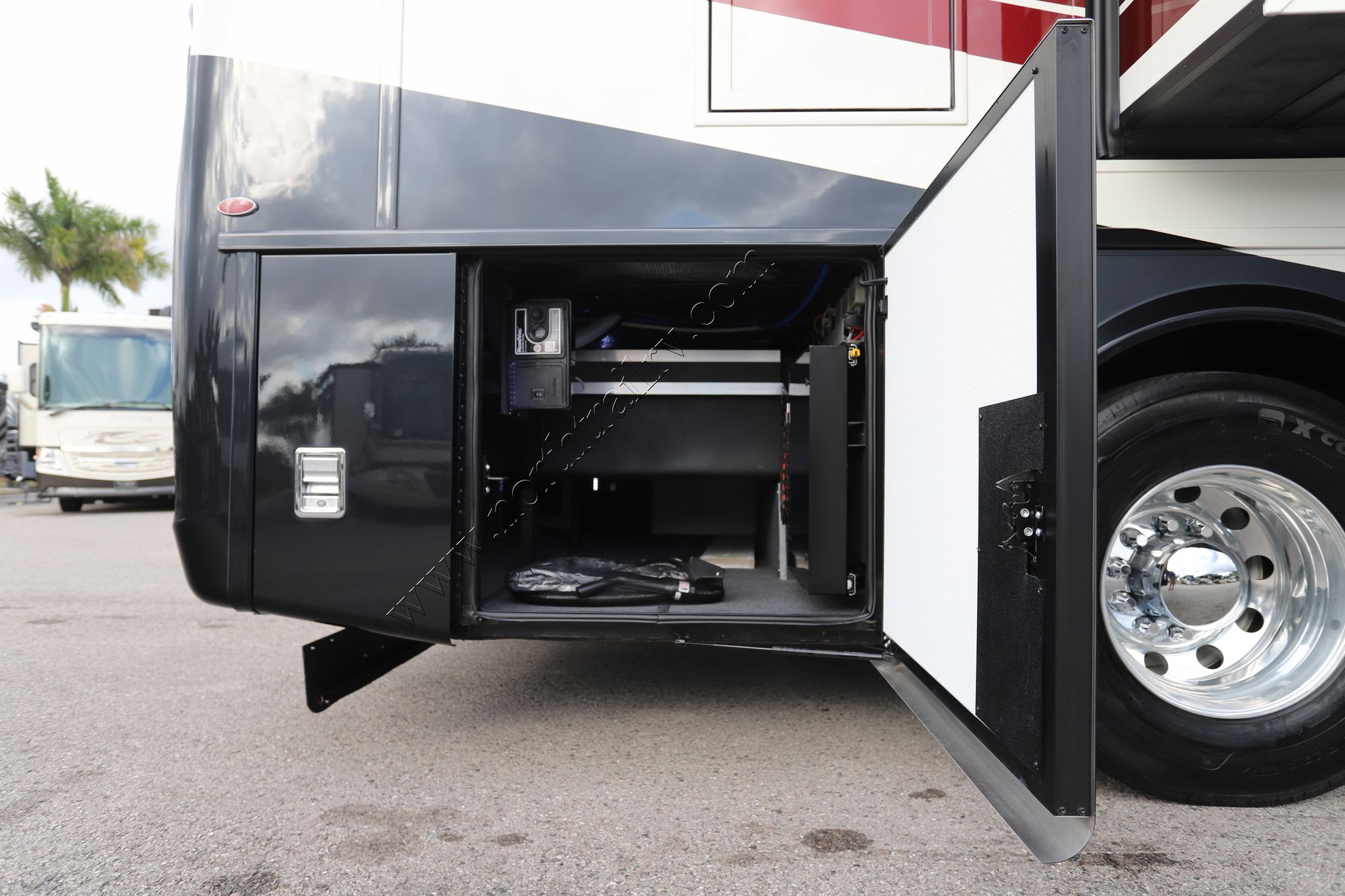 New 2026 Newmar Super Star 4059 Super C  For Sale