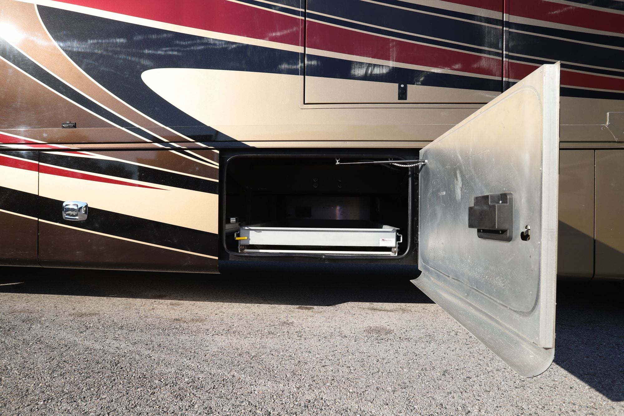 Used 2014 Tiffin Motor Homes Phaeton 42LH Class A  For Sale