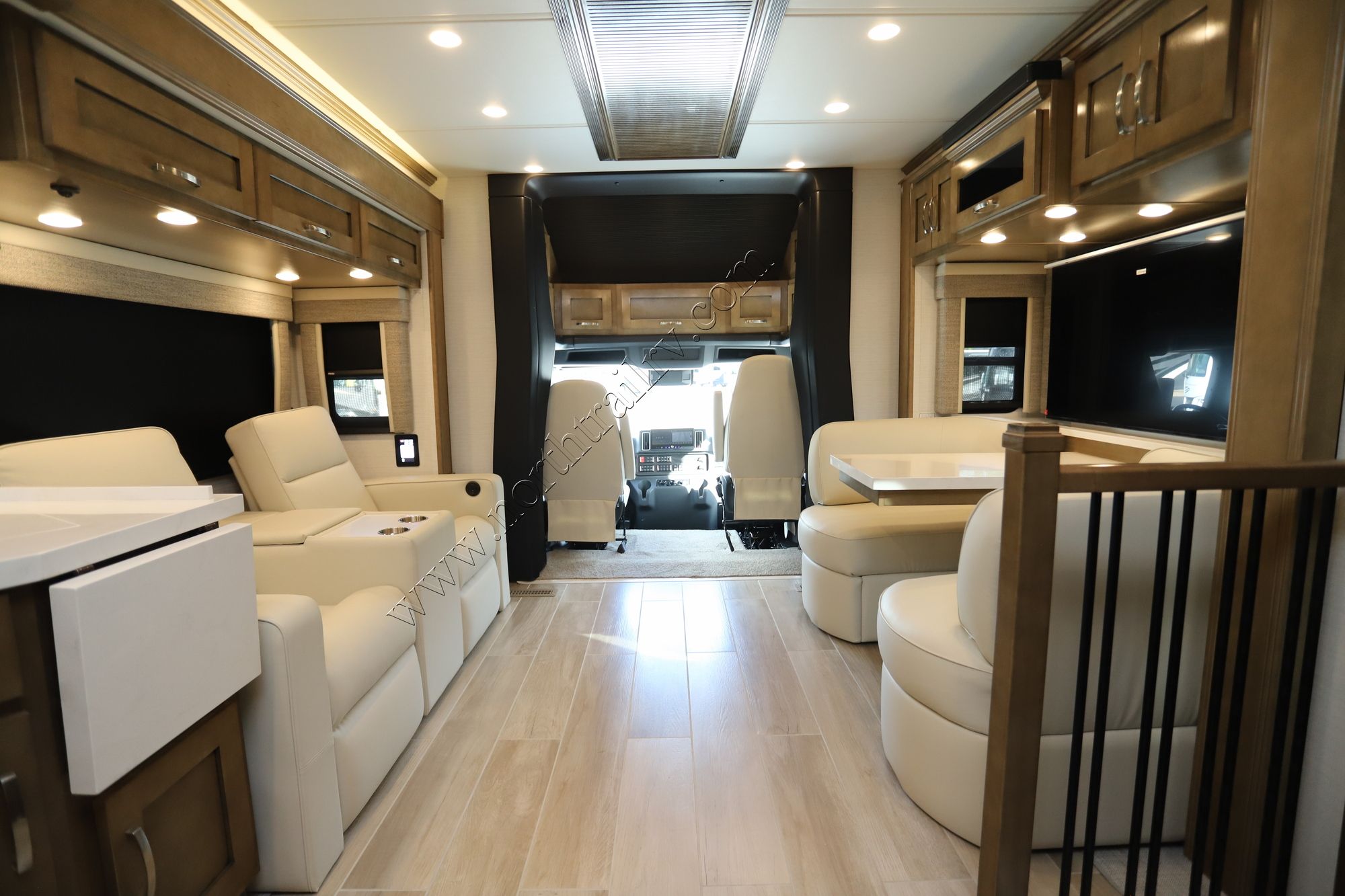 New 2026 Newmar Super Star 4059 Super C  For Sale