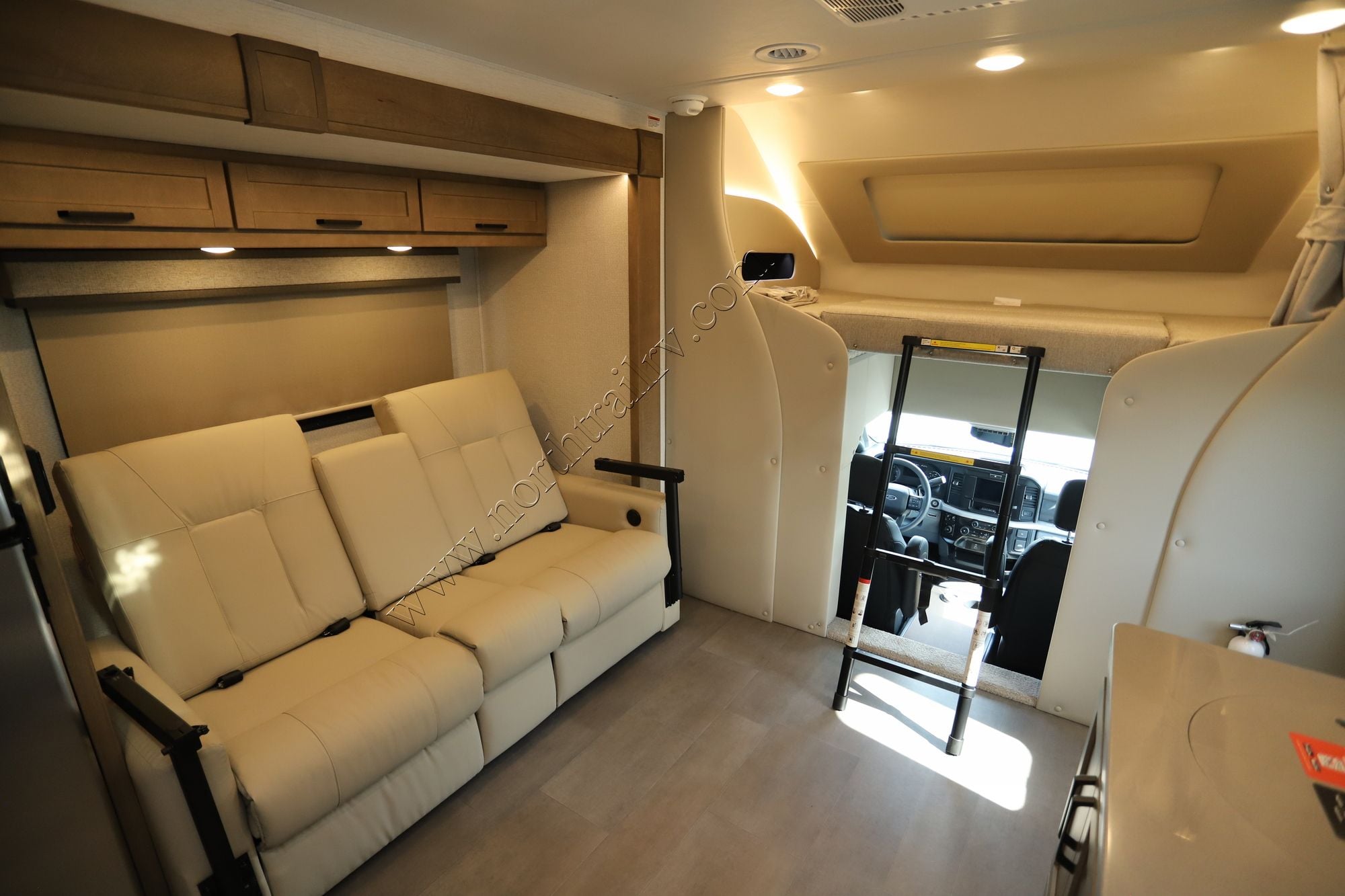 New 2026 Renegade Rv Veracruz 32VRS Super C  For Sale