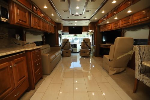 2014 Tiffin Motor Homes Phaeton 42LH